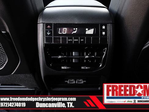 New 2025 Jeep Grand Cherokee L Laredo RWD image 36