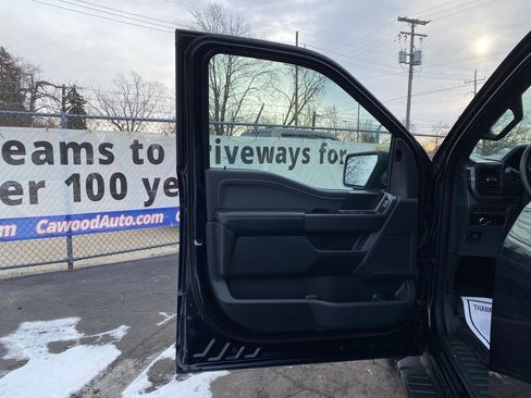 Used 2024 Ford F150 XLT w/ Equipment Group 302A MID image 11