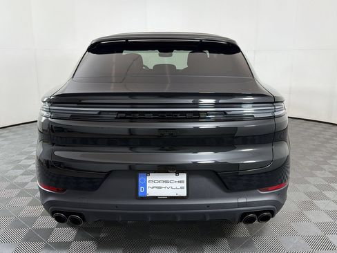 Used 2026 Porsche Cayenne Coupe AWD/4WD image 11