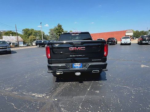 Used 2024 GMC Sierra 1500 Denali image 7