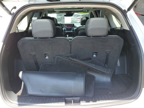 Certified 2023 Kia Sorento SX FWD image 8