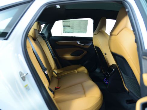 New 2026 Audi A6 Premium Plus image 18