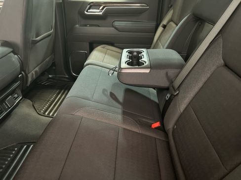 Used 2025 GMC Sierra 1500 Elevation AWD/4WD image 9