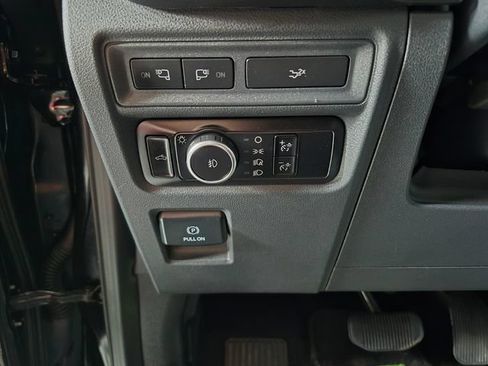 Used 2023 Ford F150 XLT w/ Equipment Group 302A High RWD image 18