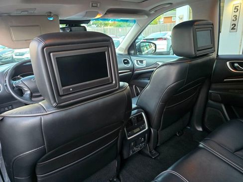 Used 2013 INFINITI JX35 AWD w/ Premium Pkg image 10