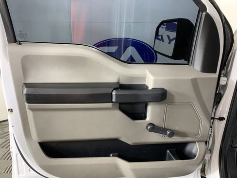 Used 2018 Ford F150 XL image 13