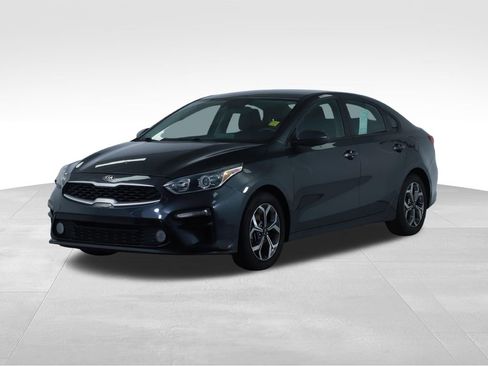 Used 2020 Kia Forte LXS FWD image 8