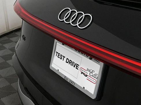 New 2025 Audi Q5 2.0T Premium Plus image 37