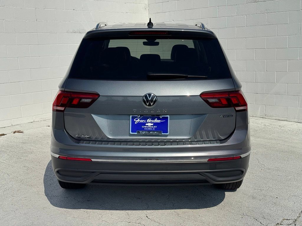Used 2024 Volkswagen Tiguan Wolfsburg Edition AWD/4WD image 12