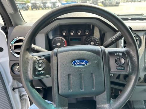 Used 2016 Ford F550 4x4 Crew Cab Super Duty image 20