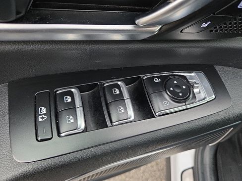 Used 2025 Kia Telluride SX X-Line image 16