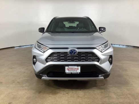 Used 2020 Toyota RAV4 XSE AWD/4WD image 3
