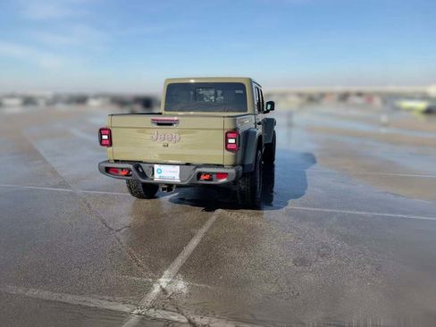 New 2026 Jeep Gladiator Mojave image 11