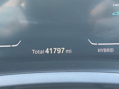 Certified 2022 BMW 330e 330e w/ Convenience Package image 35