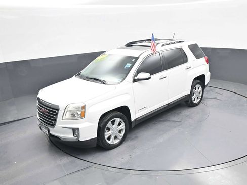 Used 2017 GMC Terrain SLT w/ Open Road Package AWD/4WD image 33