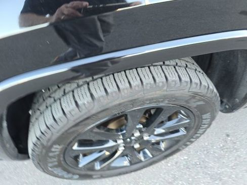 Used 2019 Jeep Grand Cherokee Altitude image 7