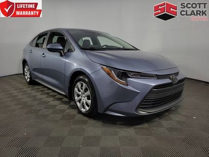 Used 2025 Toyota Corolla LE w/ Convenience Package