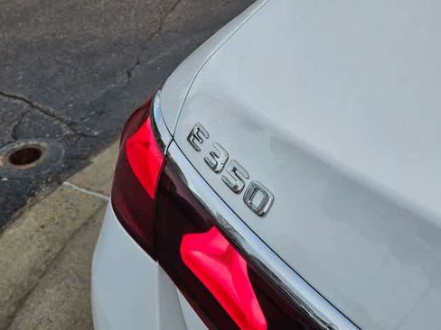Used 2026 Mercedes-Benz E 350 4MATIC Sedan image 10