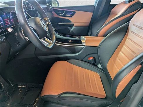 Certified 2025 Mercedes-Benz GLC 300 image 19