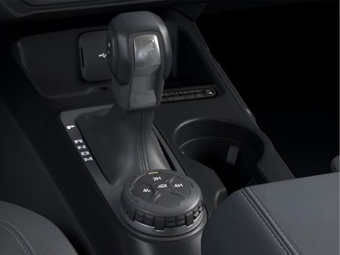 New 2025 Ford Bronco Outer Banks image 17