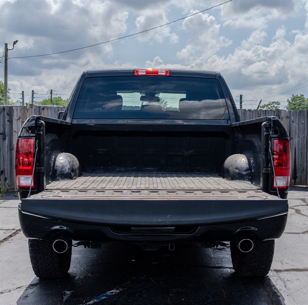 Used 2016 RAM 1500 Express w/ Popular Equipment Group AWD/4WD image 9
