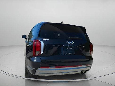 Used 2024 Hyundai Palisade Calligraphy image 23