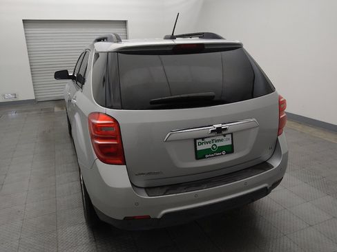 Used 2017 Chevrolet Equinox LT w/ Convenience Package FWD image 6
