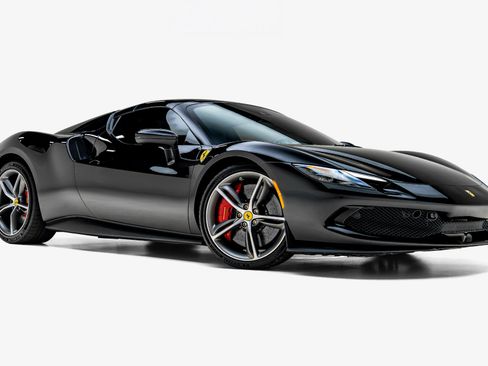 Used 2024 Ferrari 296 GTS RWD image 5