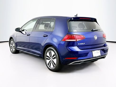 Used 2019 Volkswagen e-Golf SE w/ Driver Assistance Package FWD image 5