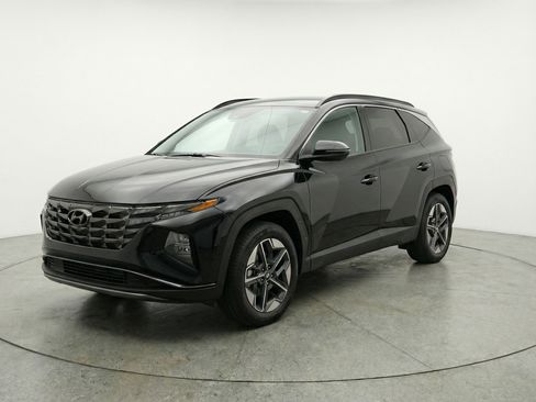 Used 2025 Hyundai Tucson SEL image 3
