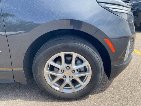 Used 2022 Chevrolet Equinox LT FWD image 4