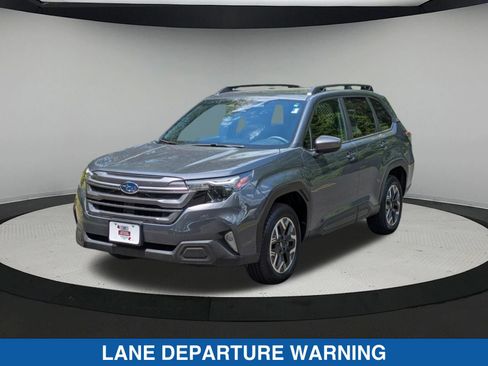 Certified 2025 Subaru Forester Premium AWD/4WD image 8