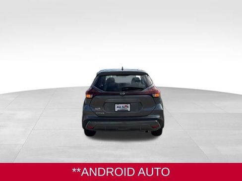 Certified 2025 Nissan Kicks Play S image 5