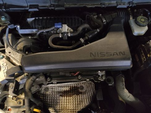 Used 2019 Nissan Rogue SV FWD image 30