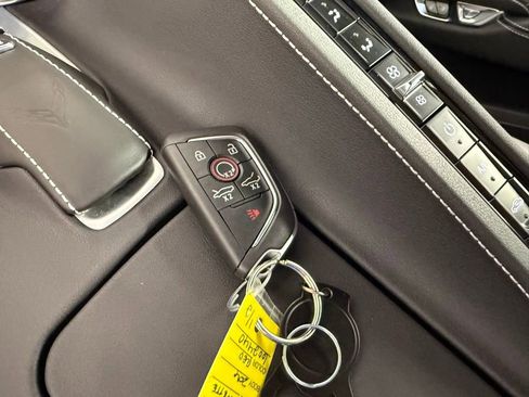 Used 2023 Chevrolet Corvette Z06 RWD image 27