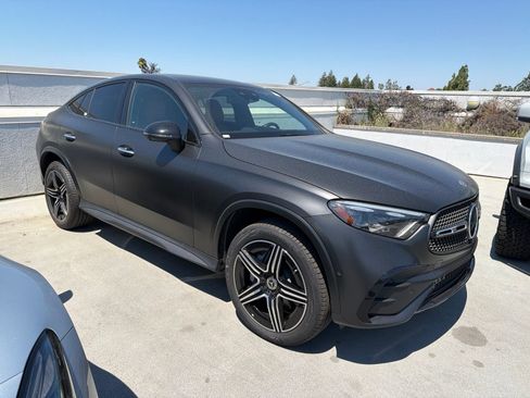Certified 2024 Mercedes-Benz GLC 300 4MATIC image 1
