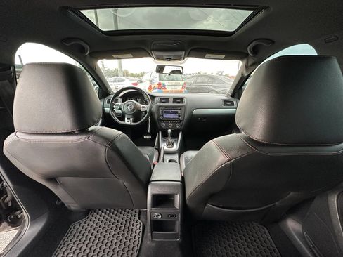 Used 2013 Volkswagen Jetta GLI Autobahn FWD image 15