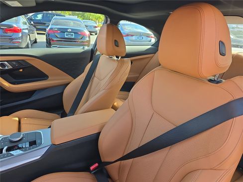 Used 2025 BMW M240i Coupe image 11