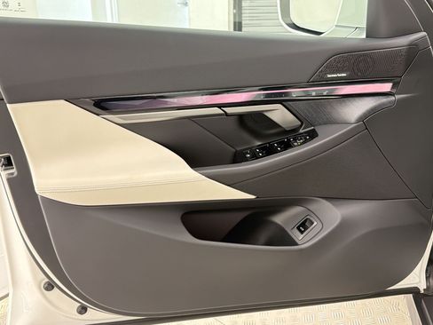 New 2027 BMW 530i RWD image 12