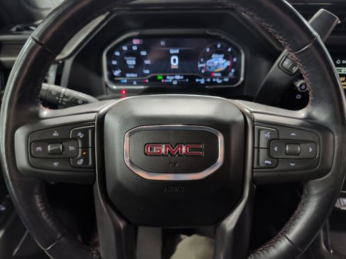 Used 2024 GMC Sierra 2500 AT4X image 11