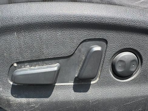 Used 2018 Hyundai Tucson Value w/ Cargo Package AWD/4WD image 16