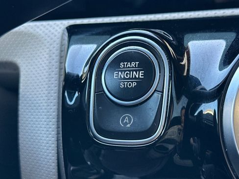 Used 2022 Mercedes-Benz A 220 image 28