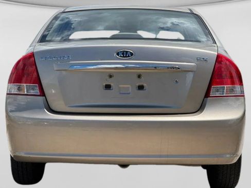 Used 2008 Kia Spectra EX FWD image 6