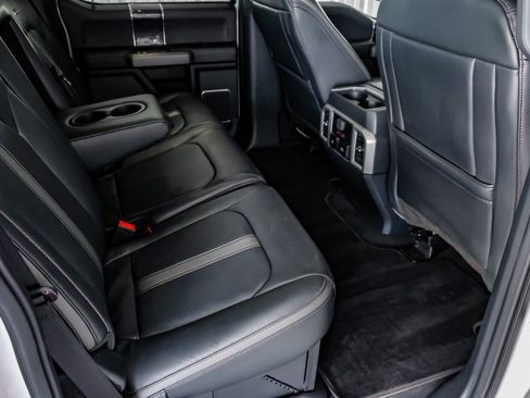 Used 2022 Ford F250 Platinum w/ FX4 Off-Road Package image 33