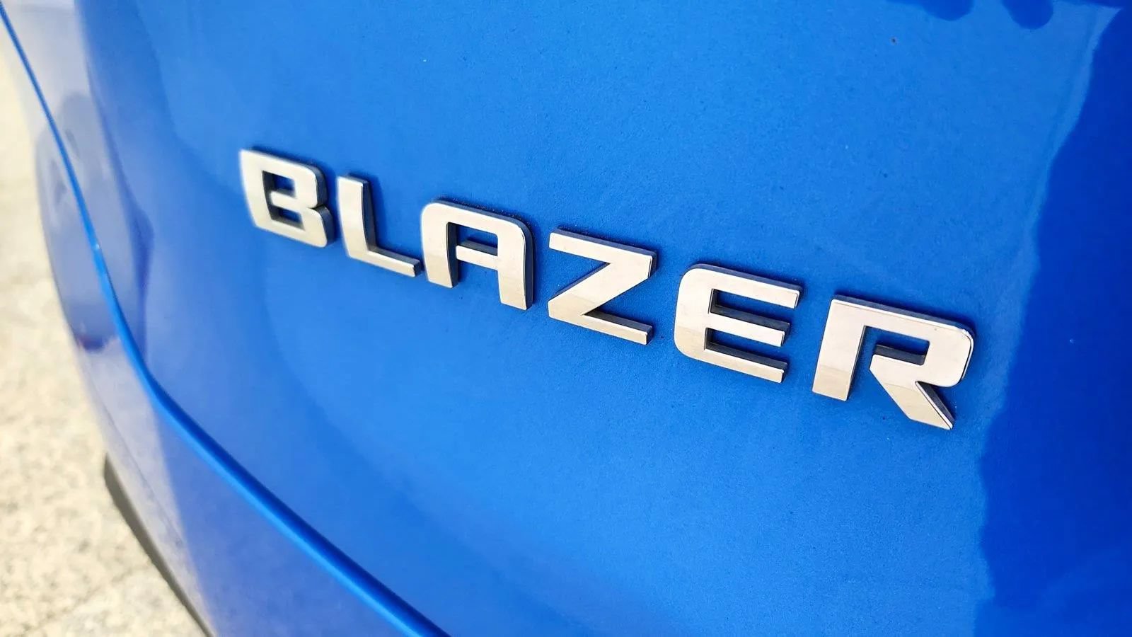 Used 2024 Chevrolet Blazer LT w/ Convenience Package FWD image 34