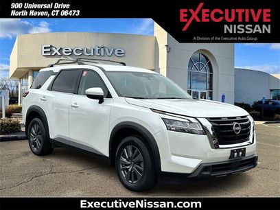 Certified 2022 Nissan Pathfinder SV