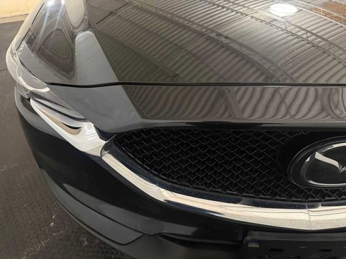 Used 2019 MAZDA CX-5 Touring image 4