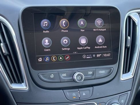 Used 2023 Chevrolet Malibu LT FWD image 16