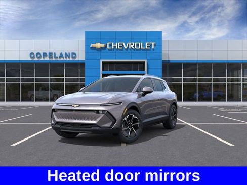 New 2026 Chevrolet Equinox EV LT image 9