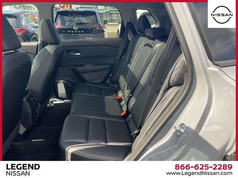 Certified 2023 Nissan Rogue SL AWD/4WD image 15